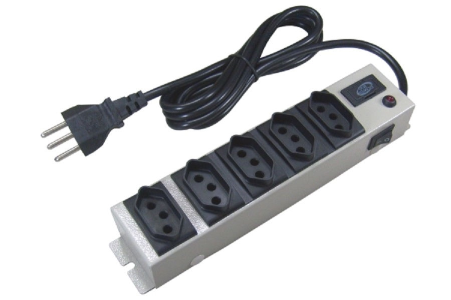 Filtro de Linha Chapa com 5 Tomadas 2P+T 10A Bivolt com Fusível com Botão Liga/Desliga Bege com Cabo 1 M