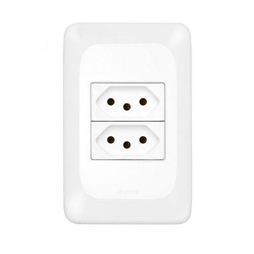 Tomada 2P+T Dupla Embutir Horizontal 4x2 10A com Placa Branca POP
