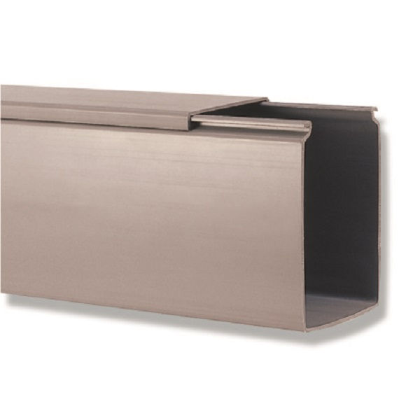 Canaleta PVC Aparente Lisa sem Divisória 110x50x2000 mm CZ com Tampa