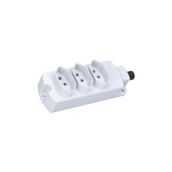 Régua Régua PVC com 3 Tomadas 2P+T 20A Bivolt Cinza Claro