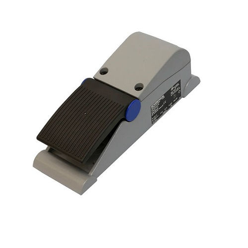 Interruptor Pedal Indust 1NA + 1NF Preto sem Capa Proteção