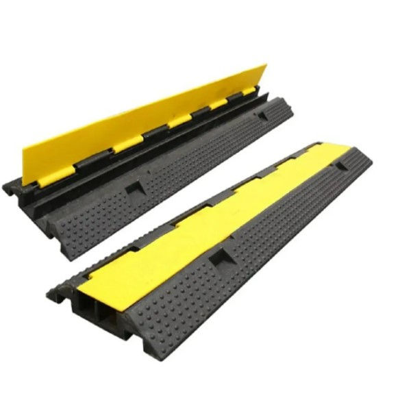 Passa Cabos Protetor PVC Emborrachado com 2 Vias 30x30 mm 1000x250x50 mm Preto/Amarelo
