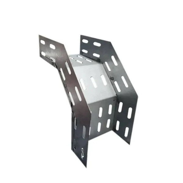 Curva 90G Vertical Perfurada Galvanizada Eletrolítica Externa para Eletrocalha 300x100 mm Chapa 16