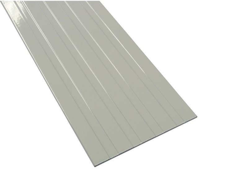 Tampa Alumínio Plana Ranhurada para Canaleta Dutotec 73x3000 mm Branca Standard