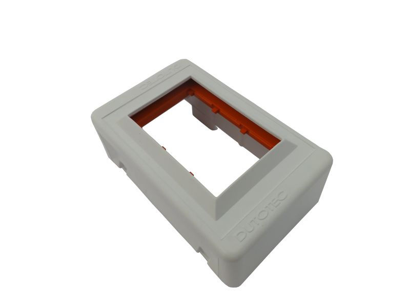 Caixa Sobrepor Porta Equipamento PVC para 3 Módulos Pial PLUS Branca Dutotec X